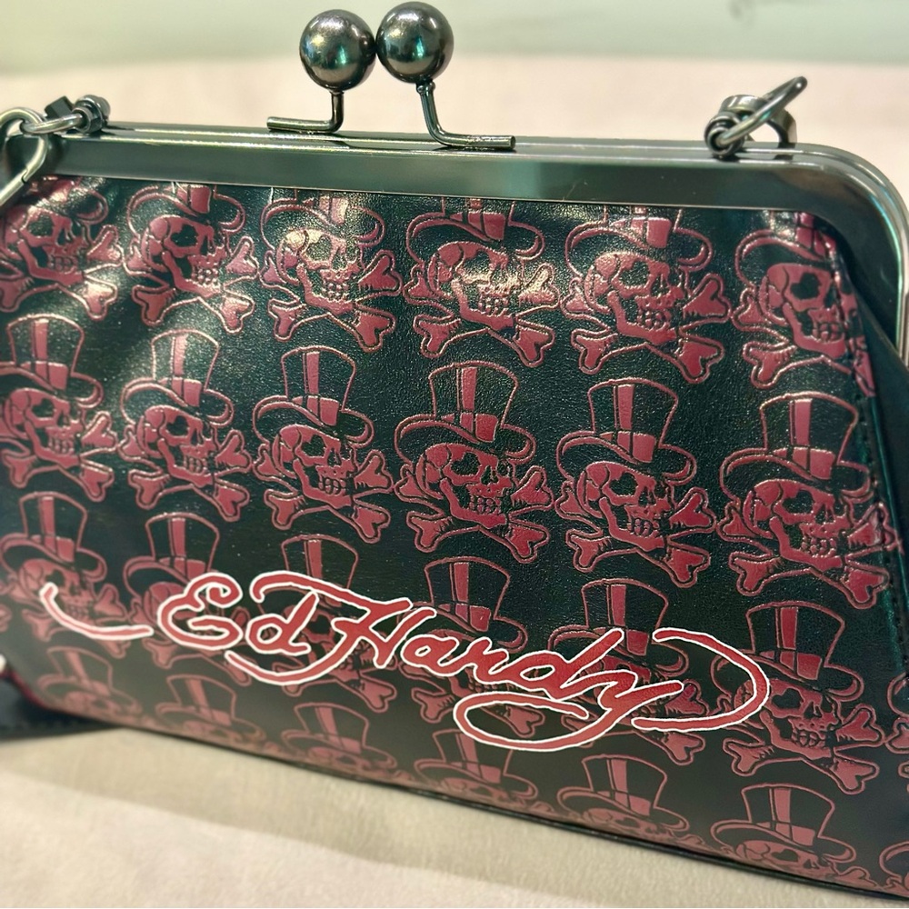 Purse - Picture 4 of 8